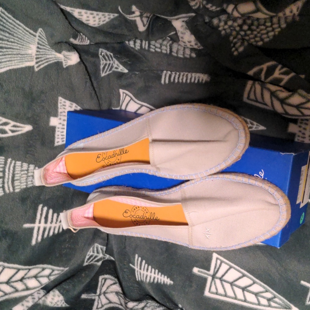 Espadrille Paris Women's Slip-on Flats